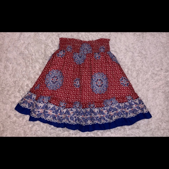 Old Navy XS, red, white and blue skirt - Picture 2 of 5